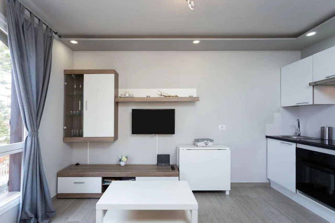 Tagoro Park Apartment Costa Del Silencio 0*,  Spain