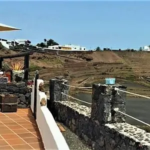 casa-caldera-guiguan.in-canary-islands.com/
